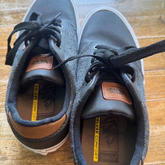 Men's Vans Atwood Deluxe Skate Shoes - Picture 5 of 7